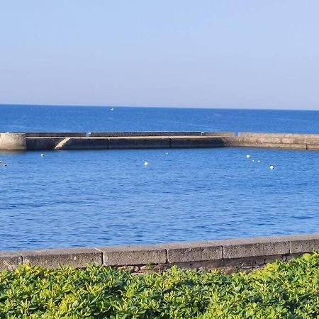 L'Escale - Appartement Vue Mer Concarneau Eksteriør billede
